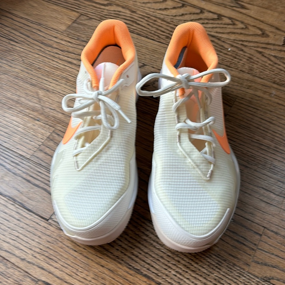 Nike Zoom Vapor Pro Court Shoe (tennis)